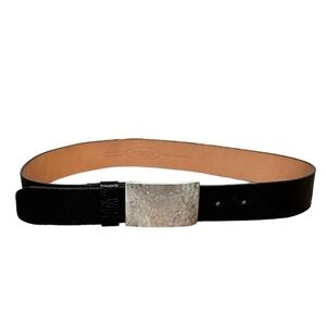 BRAVE BELTWORKS Women’s Black Leather Belt Silver Pebbled Rectangle Buckle 28